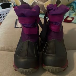 Girls winter boots
